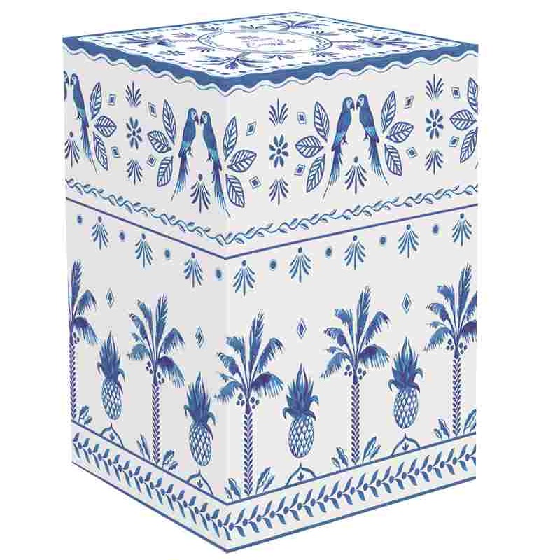 High quality porcelain mug in colour box