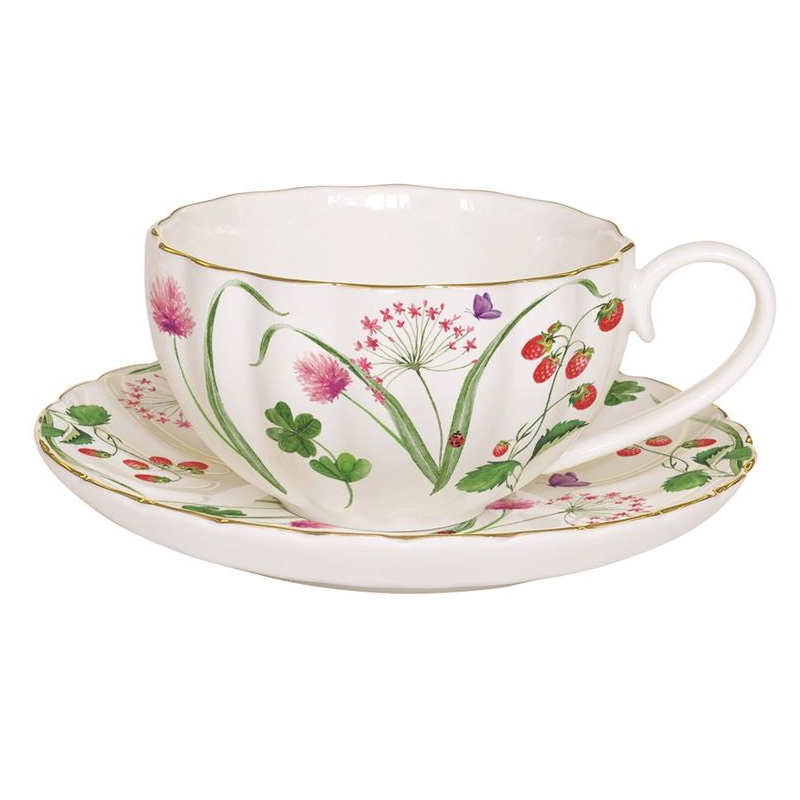 Porcelain cup & saucer in colour box