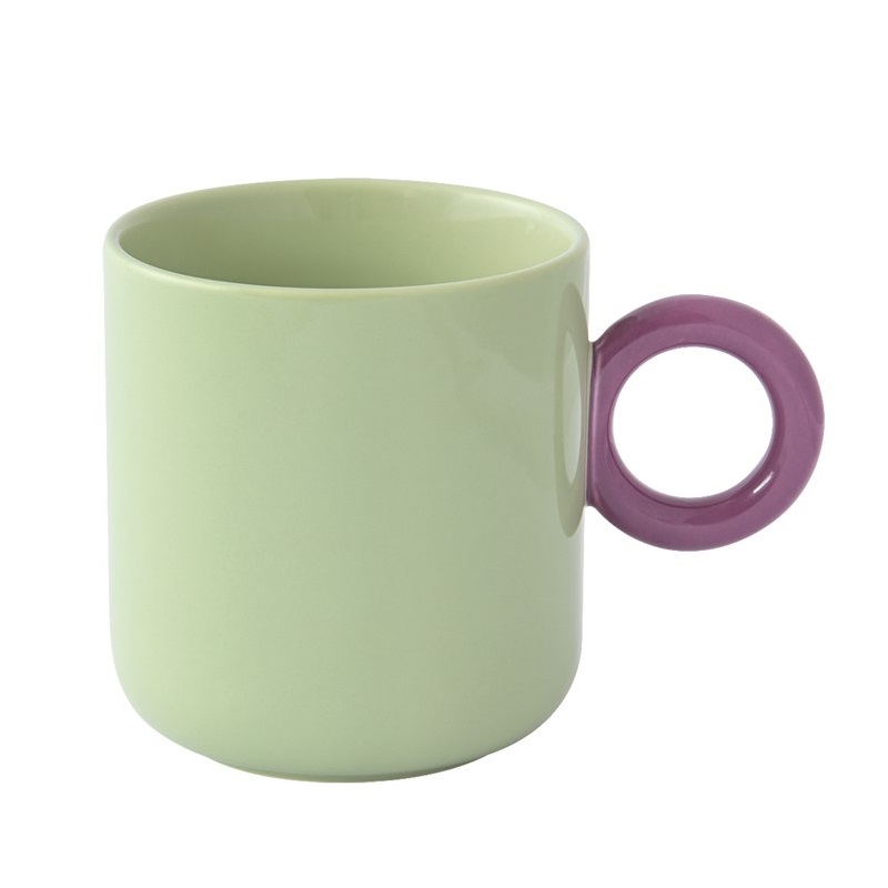 Porcelain mug in colour box