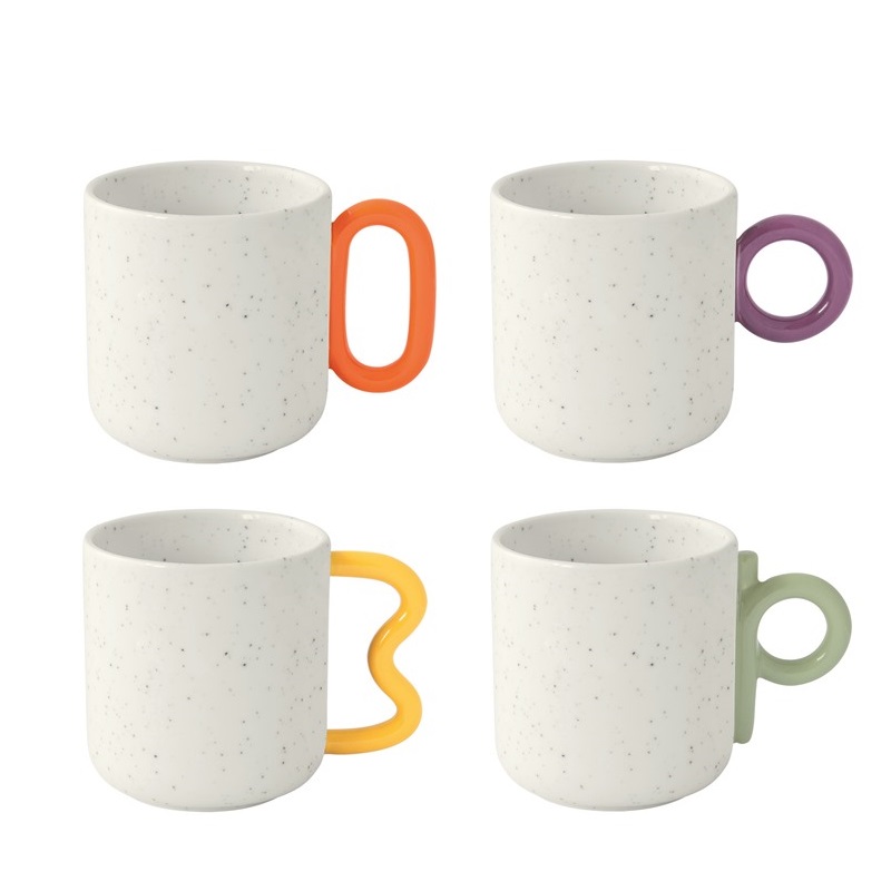Set 4 assorted porcelain mugs in colour box
