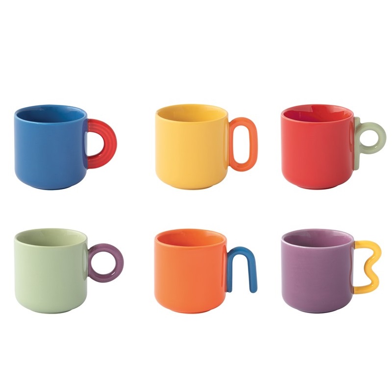 Set 6 assorted porcelain espresso cups in
colour b