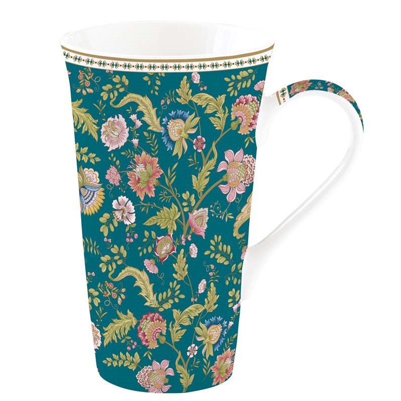 High quality porcelain mug in colour box
